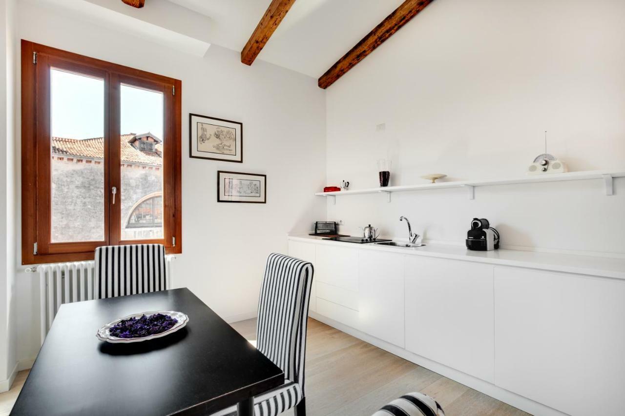 San Marcuola Apartment เวนิส ภายนอก รูปภาพ